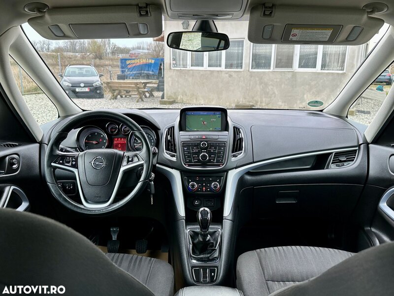 Opel Zafira